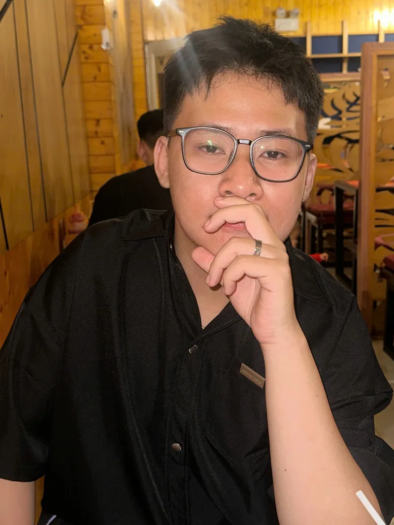 Hoàng Khải